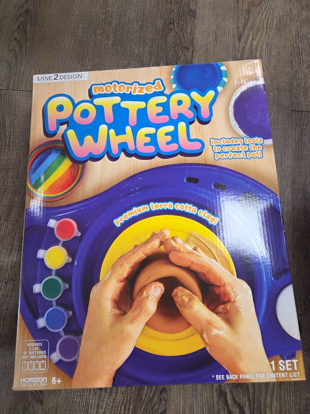 Mine 2 Design Kids Motorized Pottery Wheel Crafting Paint + Clay Included NEW